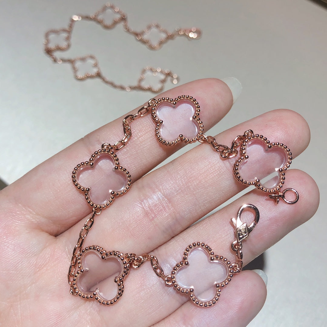 [Glow Jewelry]New CLOVER 5 MOTIF ROCK CRYSTAL BRACELET