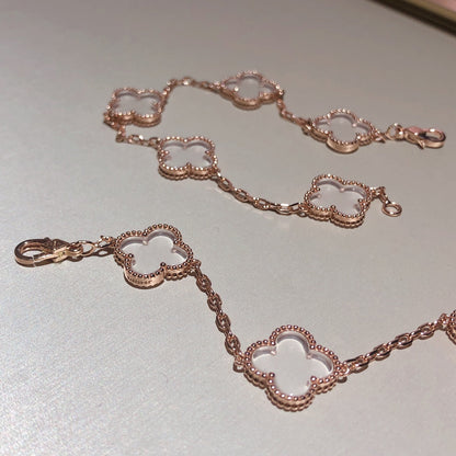 [Glow Jewelry]CLOVER 5 MOTIF ROCK CRYSTAL BRACELET