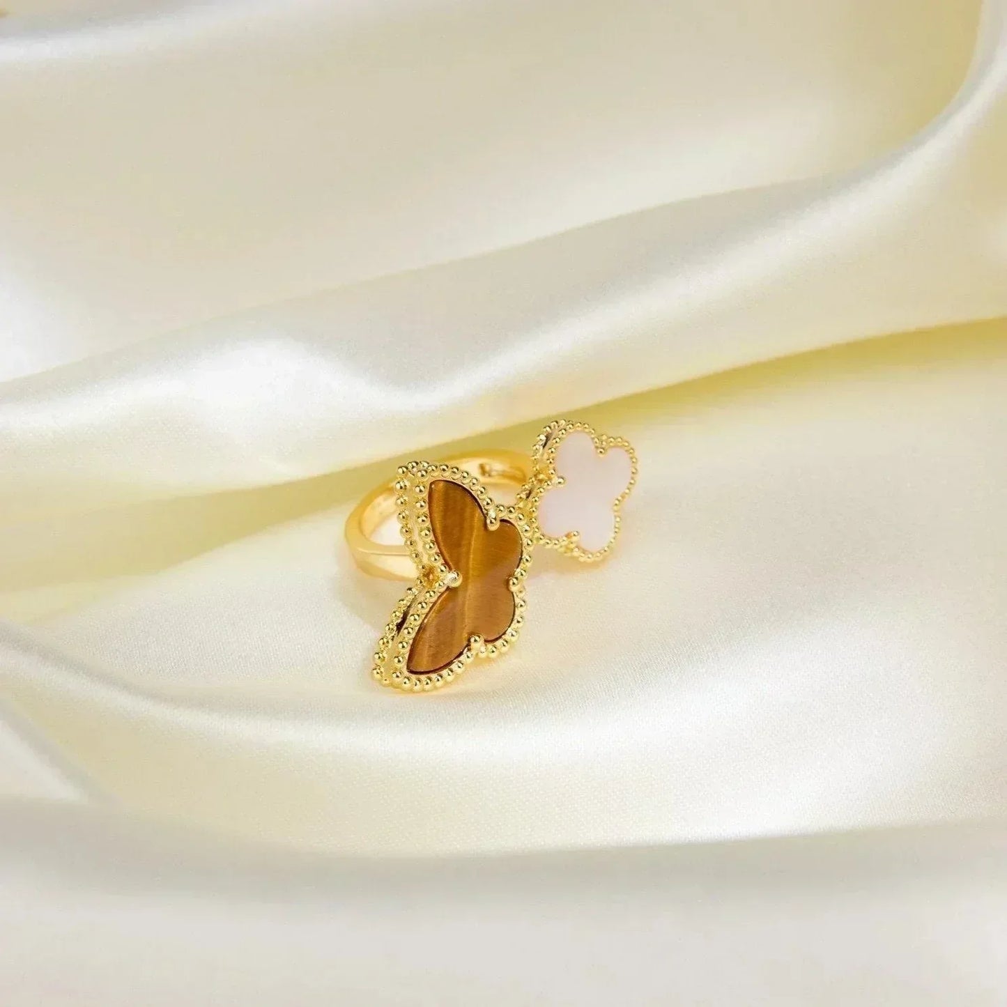 [Glow Jewelry]LUCKY BETWEEN THE FINGER RING