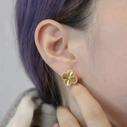 [Glow Jewelry]CLOVER MEDIUM 1 MOTIFS LASER EARRINGS