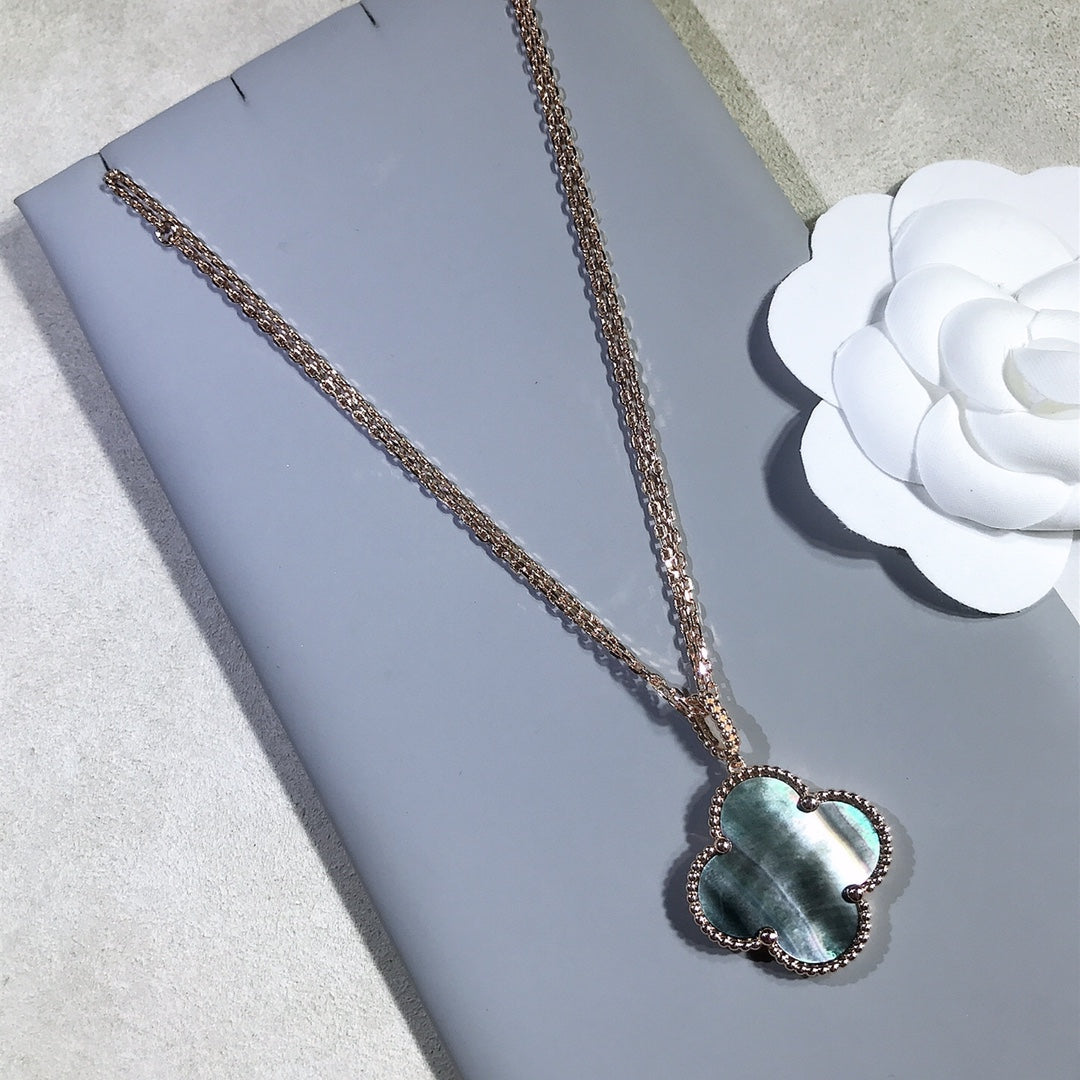 ¡®Glow Jewelry¡¯CLOVER 25MM GOLD DARK MOP BIG CLOVER NECKLACE