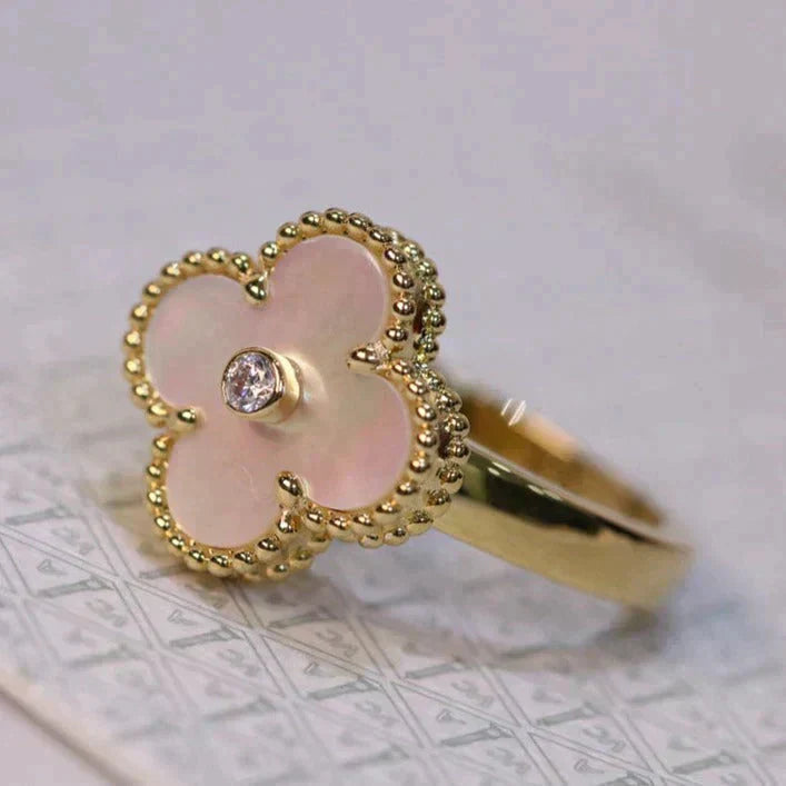 [Glow Jewelry]CLOVER PINK MOP RING GOLD DIAMOND