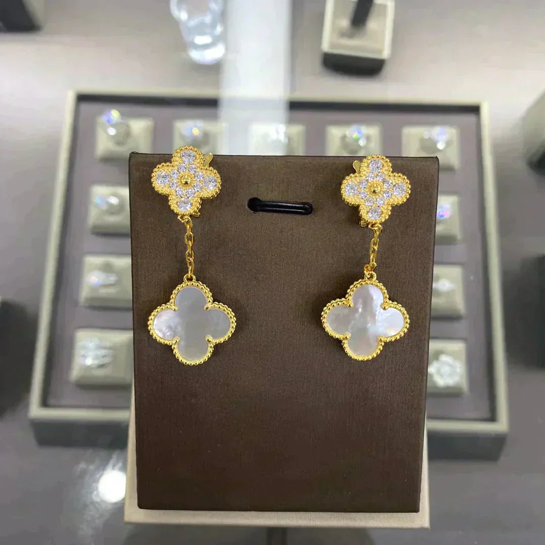 [Glow Jewelry]CLOVER  2 MOTIFS  DIAMOND  EARRINGS (MULTIPLE CHOICESç´