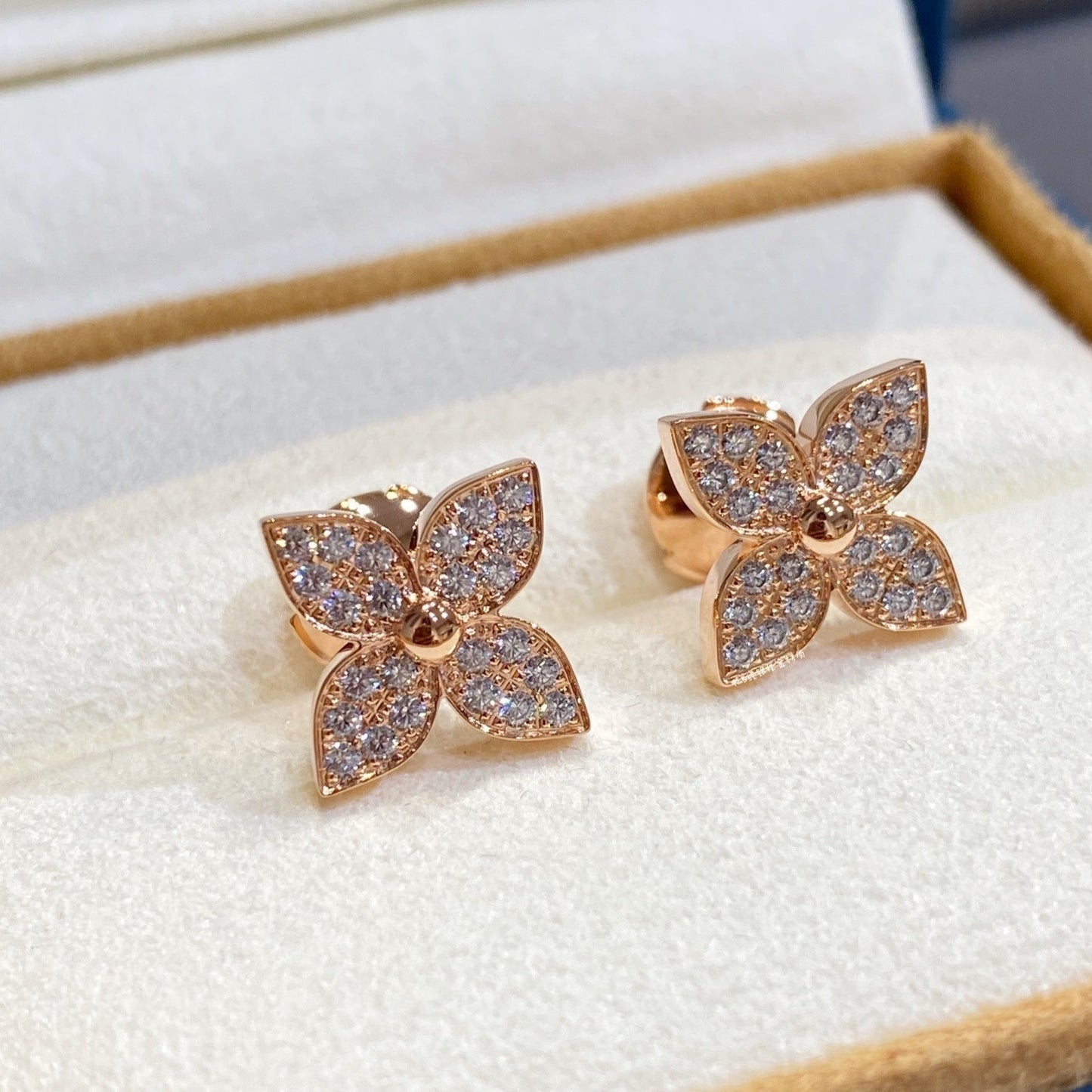 [Glow Jewelry]STAR DIAMOND EARRINGS