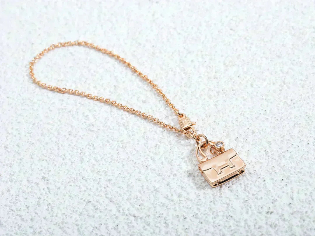 ¡®Glow Jewelry¡¯AMULETTE PEDANT ROSE GOLD NECKLACE