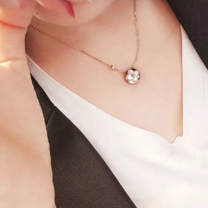 ¡®Glow Jewelry¡¯SUN MOP GOLD 1 DIAMOND NECKLACE