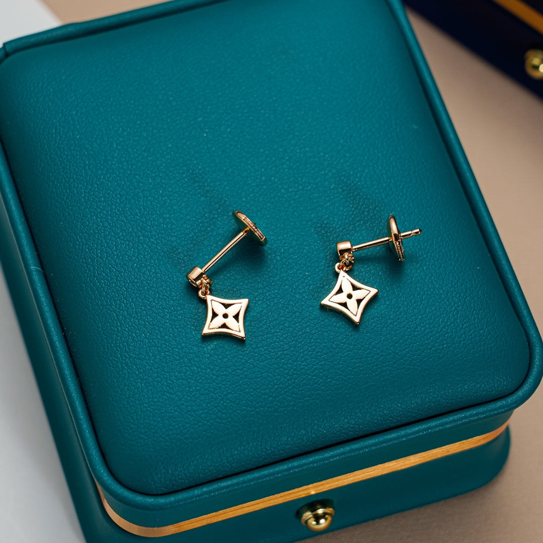 ¡®Glow Jewelry¡¯STAR EARRINGS GOLD