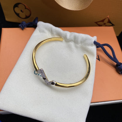 [Glow Jewelry]VOLTE UPSITE DOWN DIAMOND GOLD OPEN BRACELET