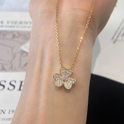 ¡®Glow Jewelry¡¯FLOWER DIAMOND NECKLACE