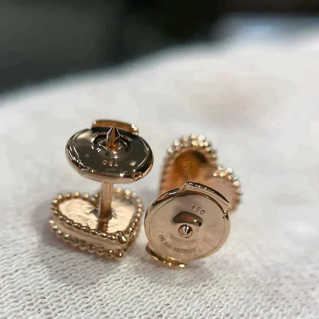 [Glow Jewelry]HEART CARNELIAN STUD EARRINGS