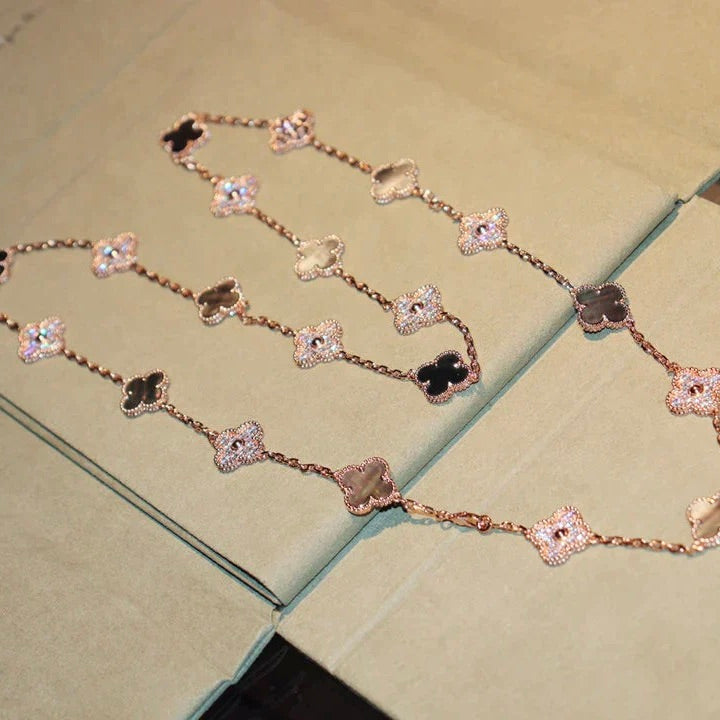 ¡®Glow Jewelry¡¯CLOVER 20 MOTIFS DARK MOP DIAMOND  NECKLACE