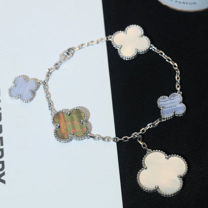 ¡®Glow Jewelry¡¯CLOVER BRACELET 5 MOTIFS MOP CHALCEDONY SILVER