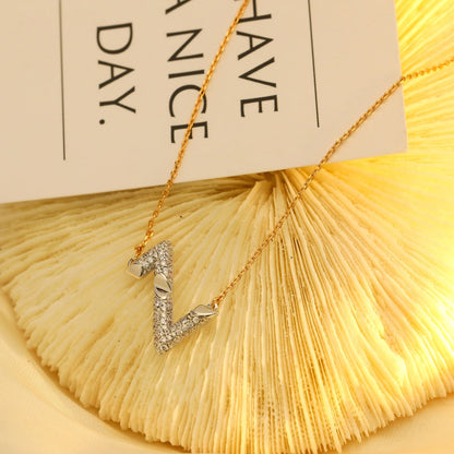 ¡®Glow Jewelry¡¯VOLT SILVER DIAMOND PEDANT NECKLACE