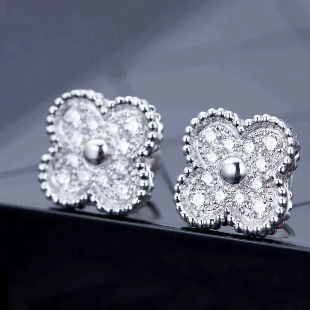 [Glow Jewelry]CLOVER 1 MOTIFS DIAMOND STUD EARRINGS SILVER