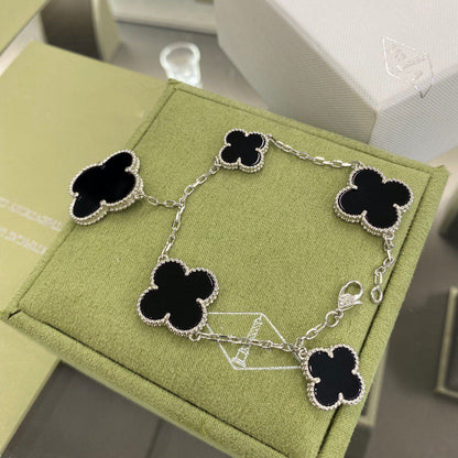 ¡®Glow Jewelry¡¯CLOVER 5 MOTIFS SIVLER ONYX BRACELET