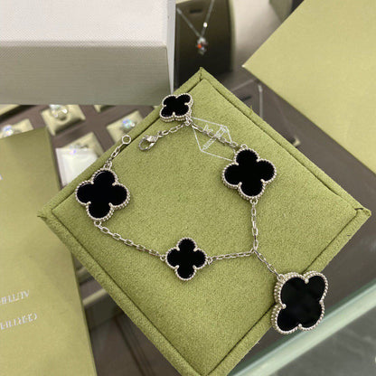 [Glow Jewelry]CLOVER 5 MOTIFS SIVLER ONYX BRACELET