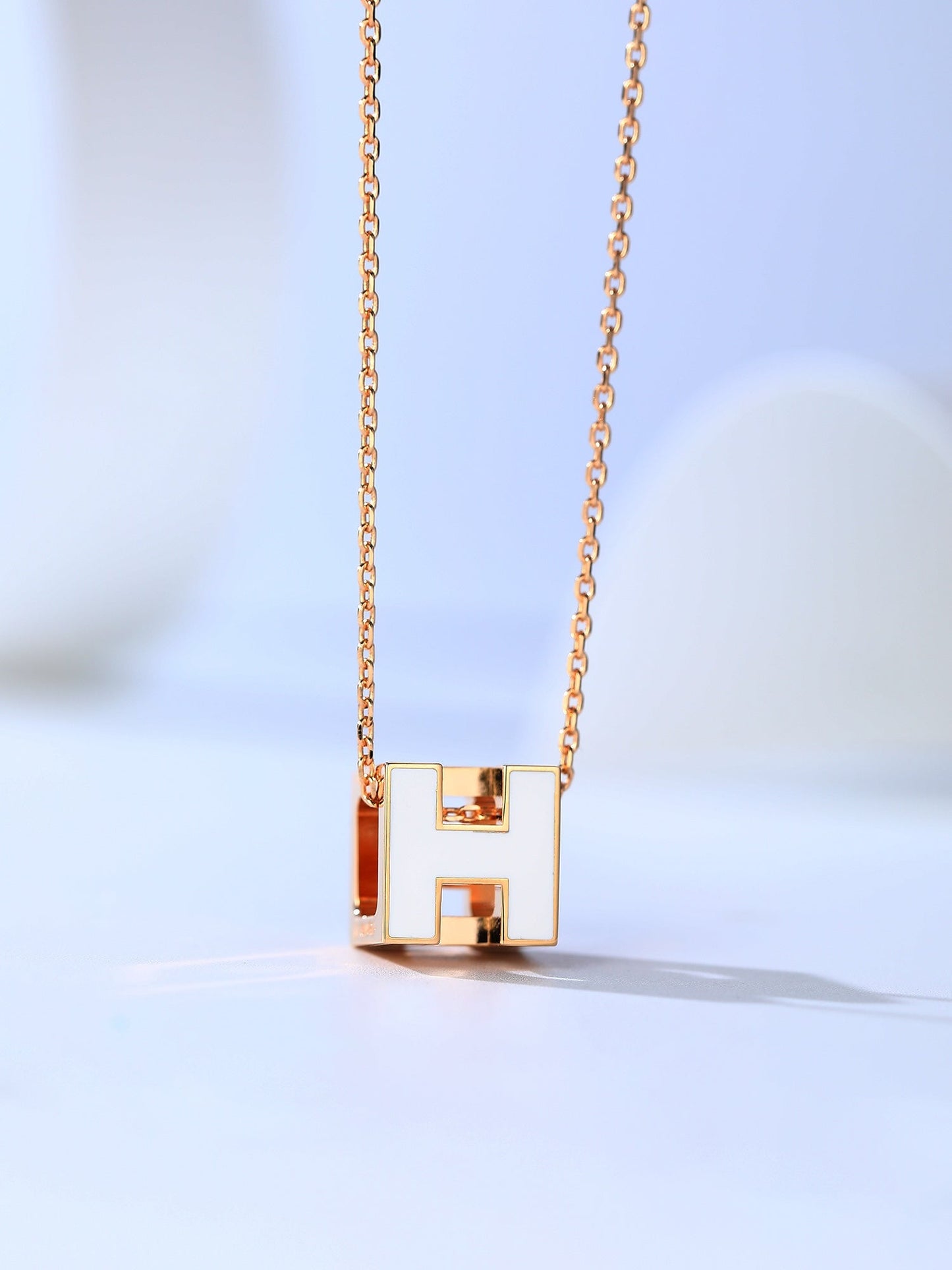 ¡®Glow Jewelry¡¯H CAGE PINK GOLD NECKLACE