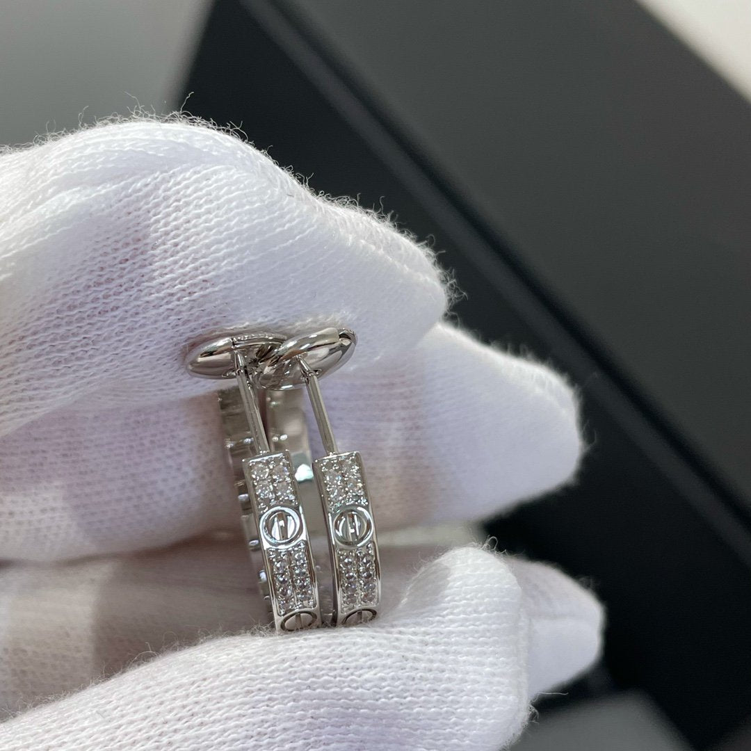 ¡®Glow Jewelry¡¯LOVE DIAMOND SILVER HOOP EARRINGS