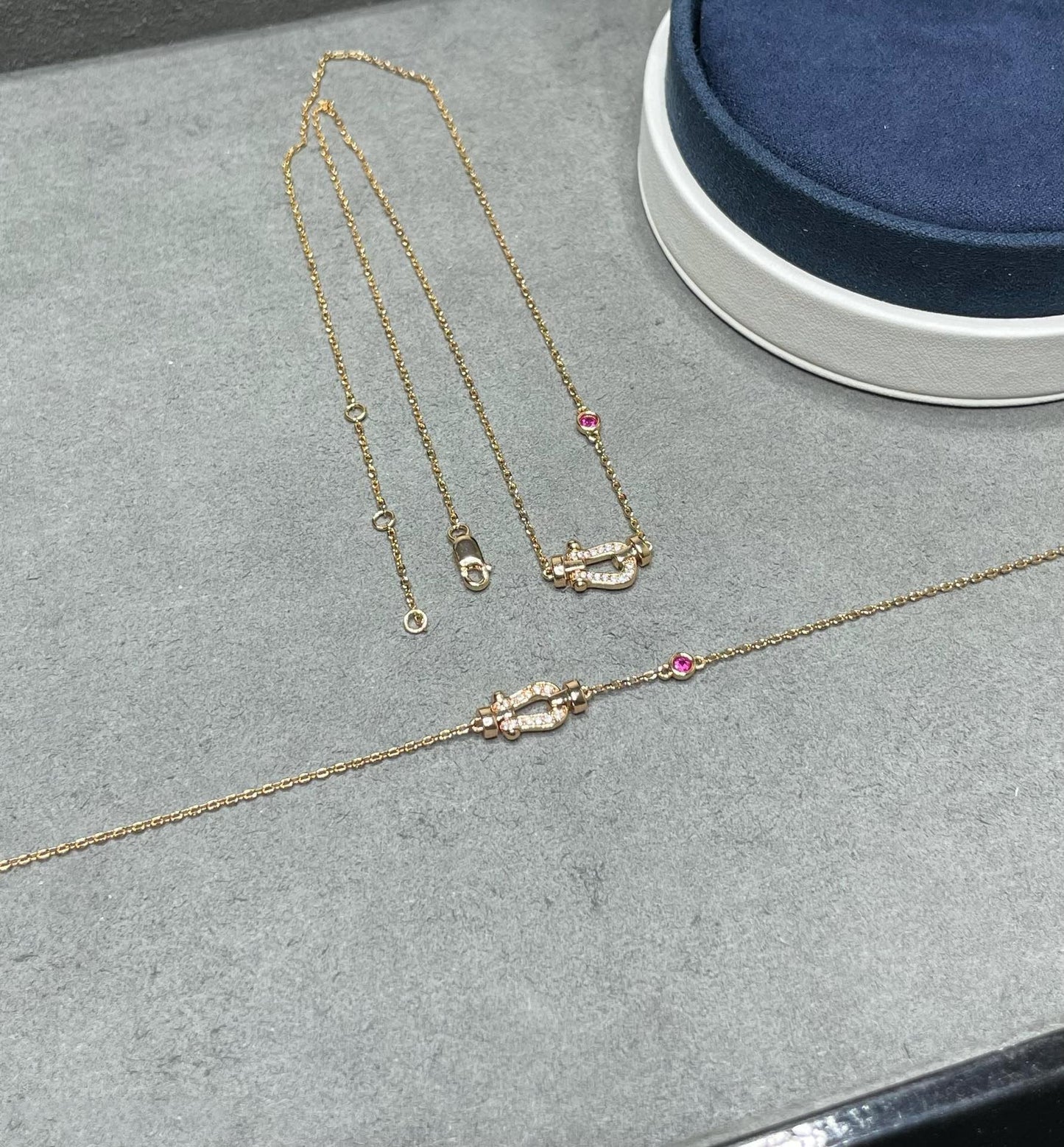 ¡®Glow Jewelry¡¯FORCE 10 DIAMOND PINK GOLD NECKLACE