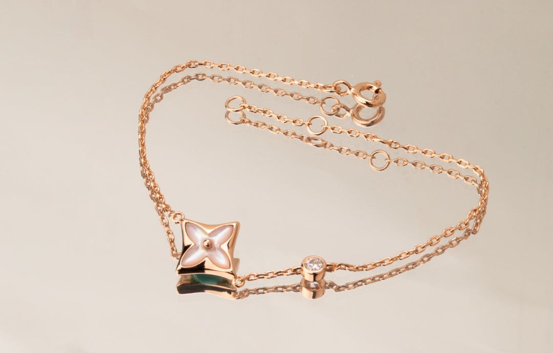 ¡®Glow Jewelry¡¯STAR PINK MOP 1 DIAMOND PINK GOLD NECKLACE