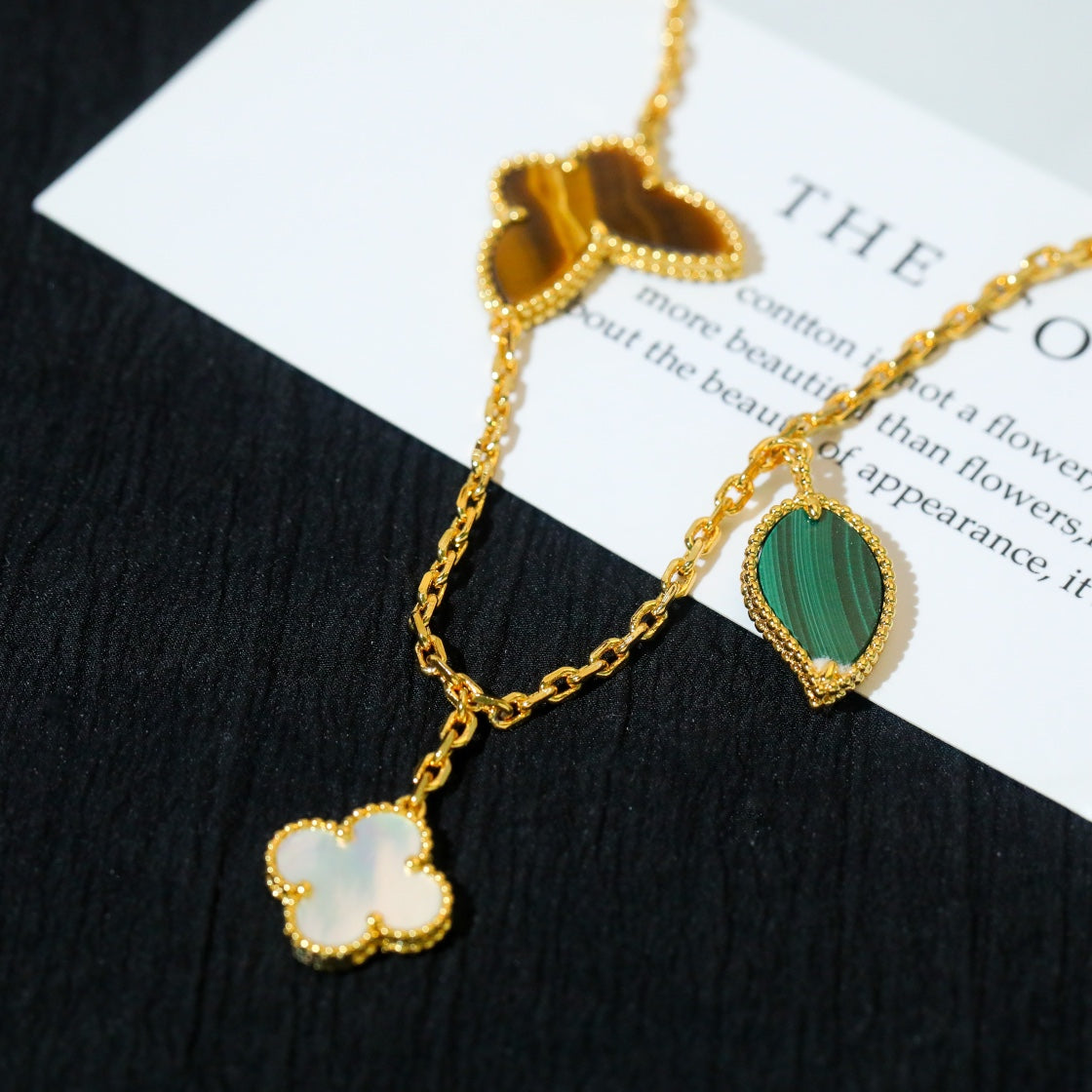 ¡®Glow Jewelry¡¯LUCKY SPRING 5 MOTIF GOLD BRACELET