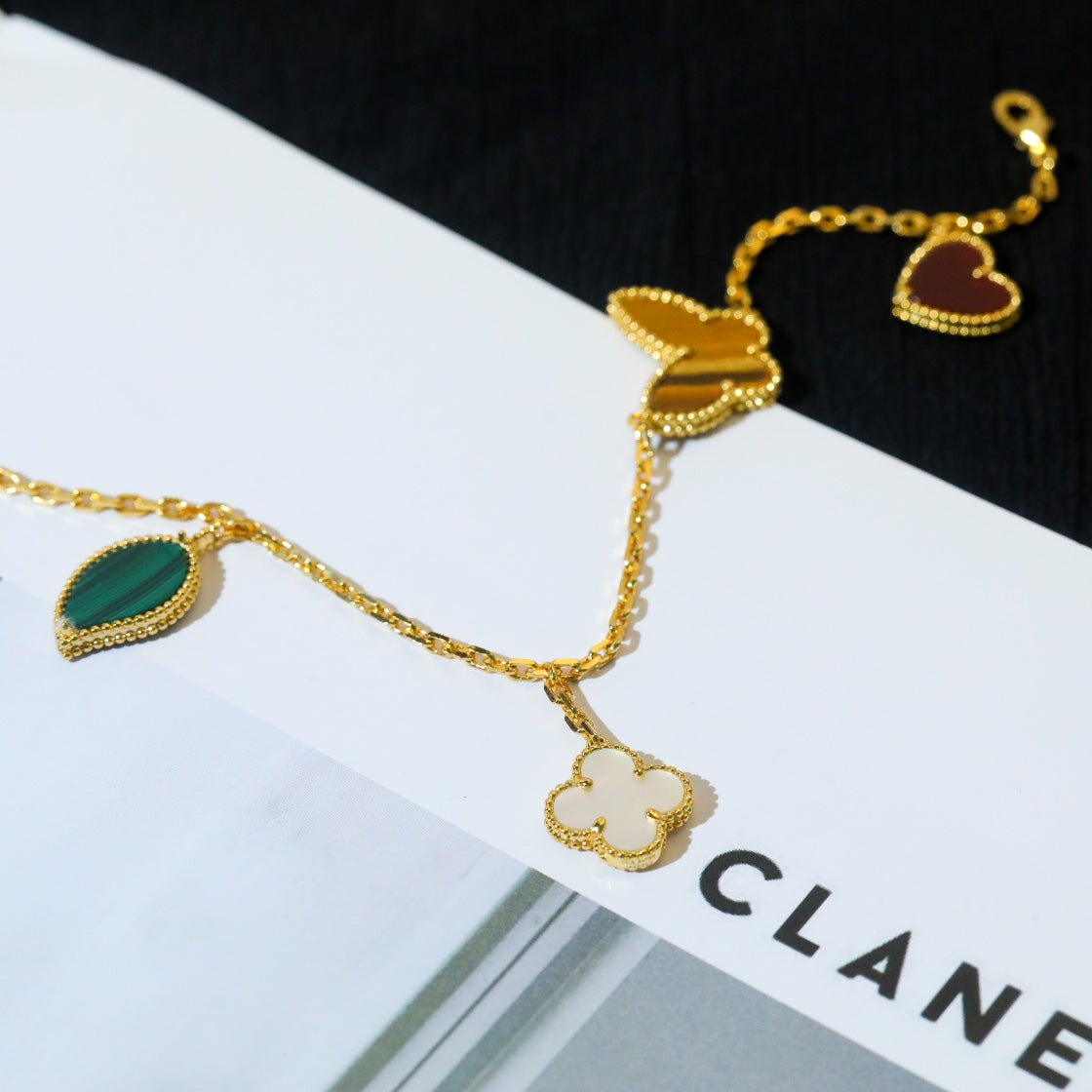 [Glow Jewelry]LUCKY SPRING 5 MOTIF GOLD BRACELET