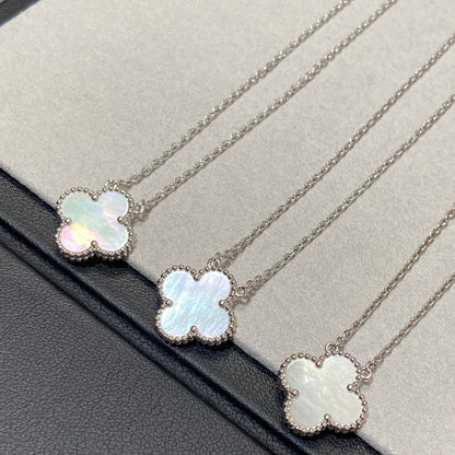 ¡®Glow Jewelry¡¯CLOVER MEDIUM SILVER WHITE MOP NECKLACE