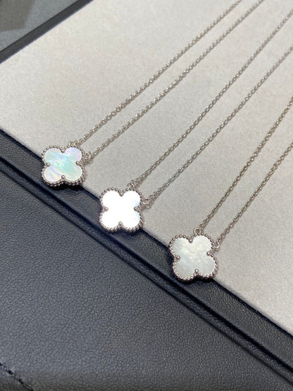 ¡®Glow Jewelry¡¯CLOVER MEDIUM SILVER WHITE MOP NECKLACE