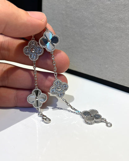 [Glow Jewelry]New  CLOVER 5 MOTIF LASER BRACELET COLLECTION