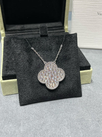 ¡®Glow Jewelry¡¯CLOVER 25MM LARGE PENDANT DIAMOND PAVED SILVER NECKLACE