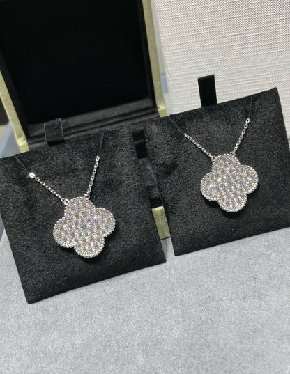 ¡®Glow Jewelry¡¯CLOVER 25MM LARGE PENDANT DIAMOND PAVED SILVER NECKLACE