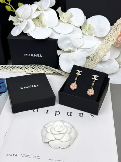 [Glow Jewelry]26C Pink Camellia Enamel Pendant with Double C Earrings