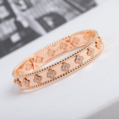 ¡®Glow Jewelry¡¯CLOVER BRACELET 8MM DIAMONDS
