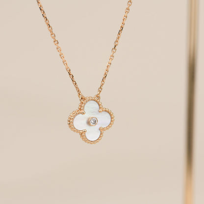 [Glow Jewelry]CLOVER 15MM DIAMOND WHITE FRITILLARIA NECKLACE