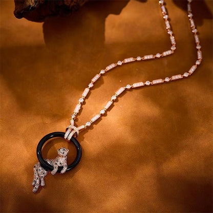 [Glow Jewelry jewelrys]NEW BLACK CIRCLE PANTHER FULL DIAMOND NECKLACE