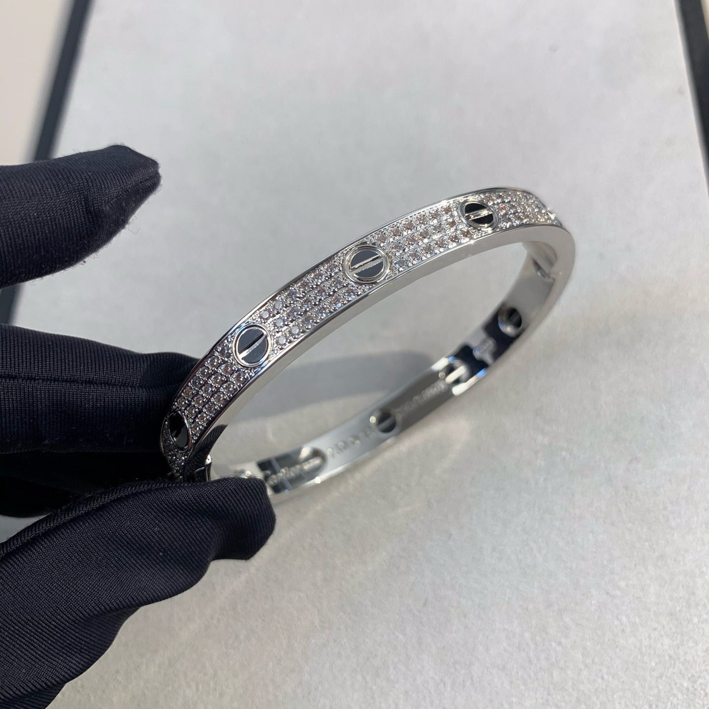 [Glow Jewelry]LOVE BRACELET 6.1MM DIAMOND-PAVED CERAMIC