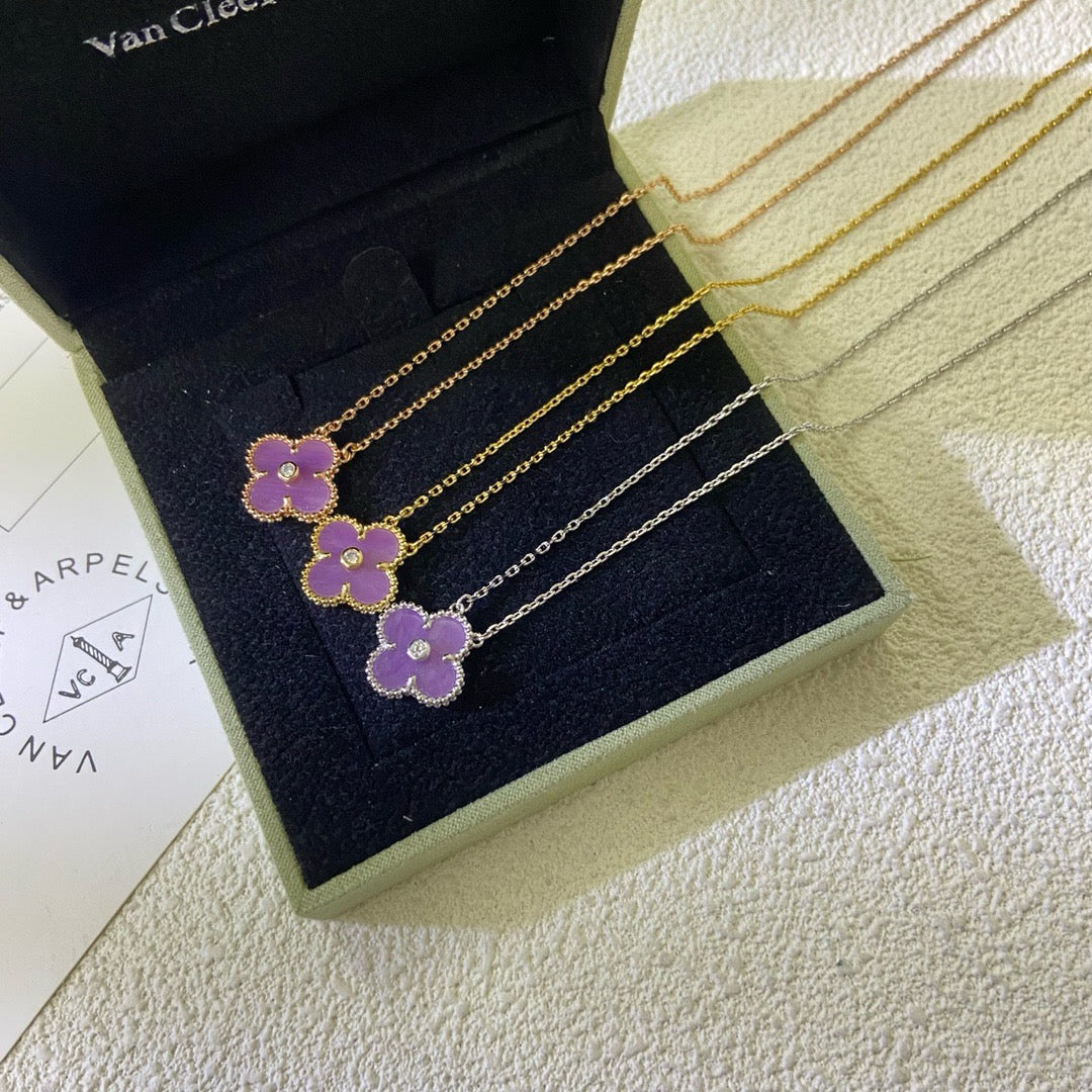 [Glow Jewelry Jewelry]CLOVER 15MM DIAMOND  PURPLE VIOLET NECKLACE