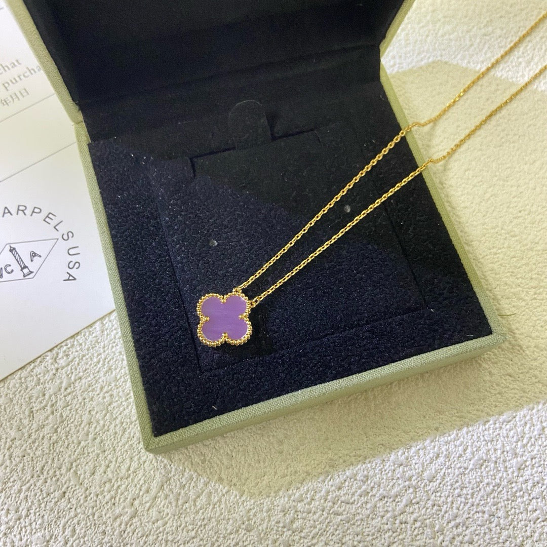 [Glow Jewelry Jewelry]CLOVER 15MM  PURPLE VIOLET NECKLACE