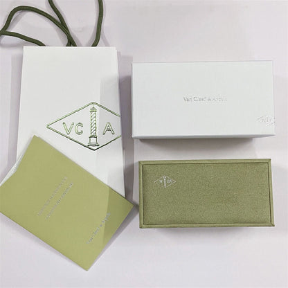 ¡®Glow Jewelry¡¯VA CLOVER BRACELET NECKLACE RING BOX GIFT BAG