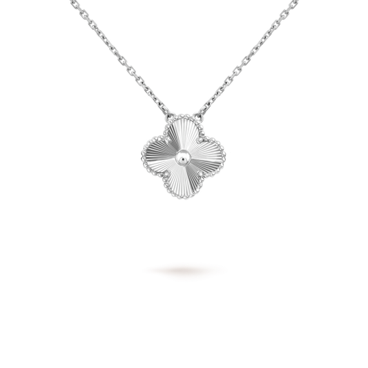 [Glow Jewelry]CLOVER 15MM LASER NECKLACE SILVER