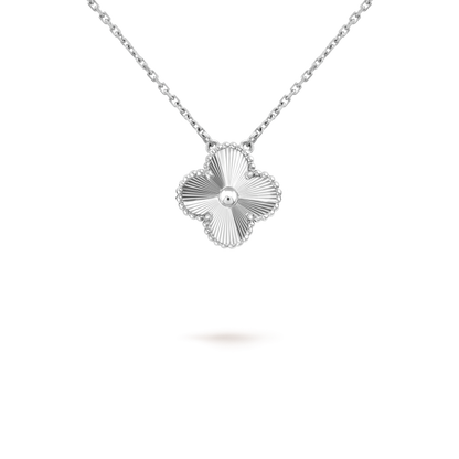 ¡®Glow Jewelry¡¯CLOVER 15MM LASER NECKLACE SILVER