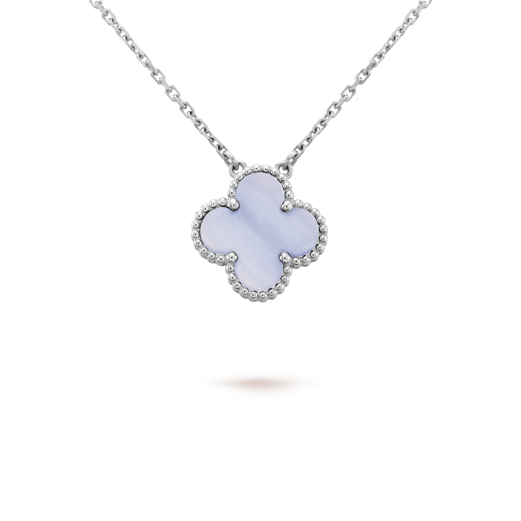 ¡®Glow Jewelry¡¯CLOVER 15MM BLUE CHALCEDONY NECKLACE SILVER