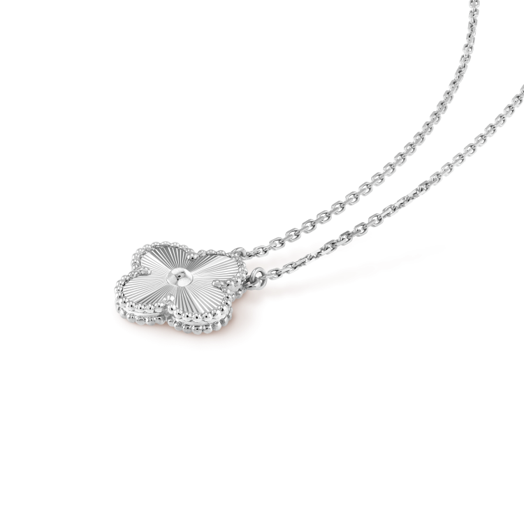 ¡®Glow Jewelry¡¯CLOVER 15MM LASER NECKLACE SILVER