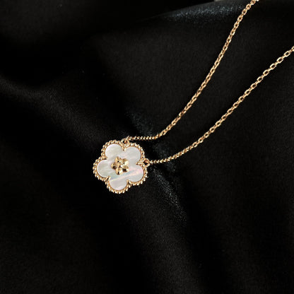 ¡®Glow Jewelry¡¯LUCKY  WHITE MOP  PLUM BLOSSOM NECKLACE