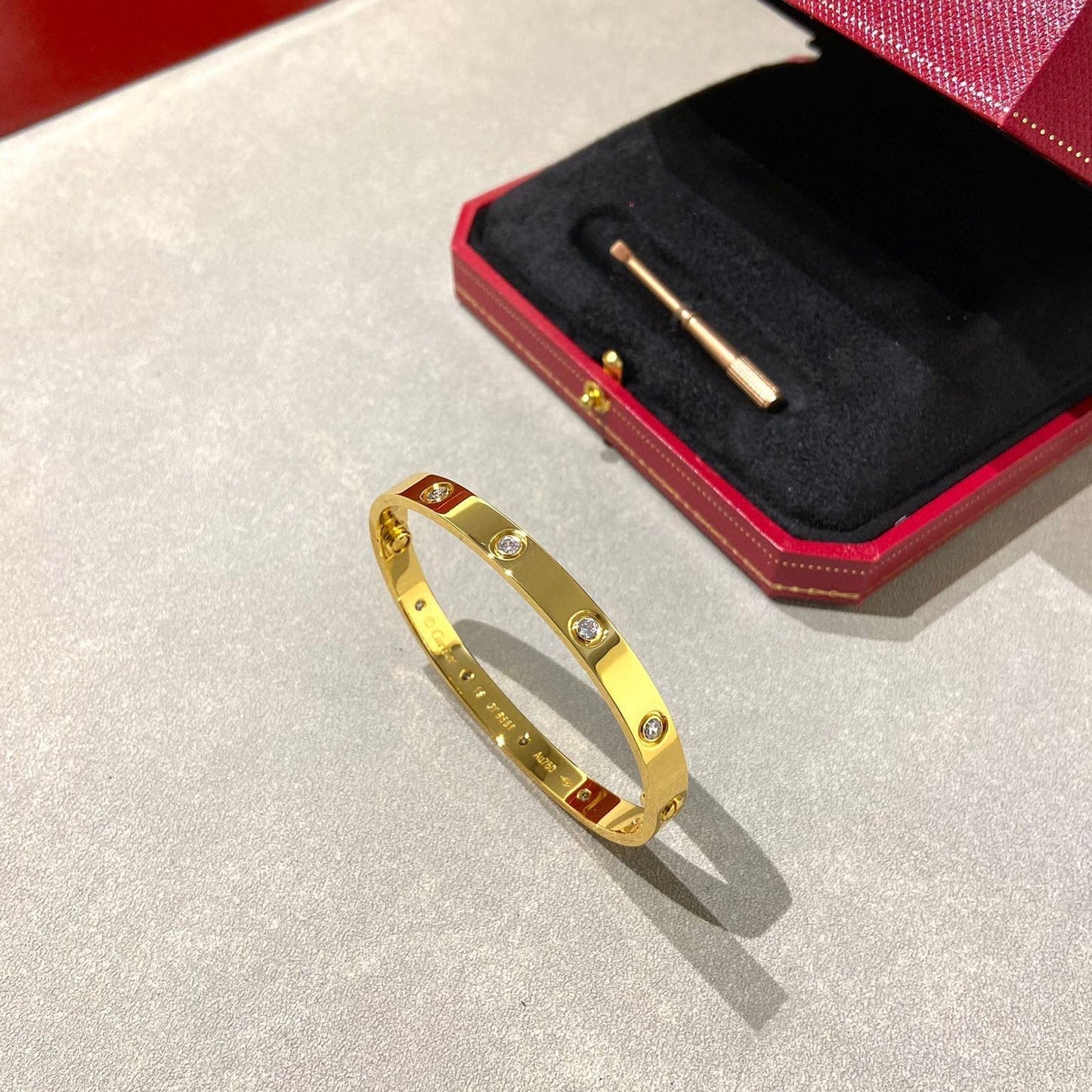[Glow Jewelry]LOVE BRACELET 6.1MM 10 DIAMONDS