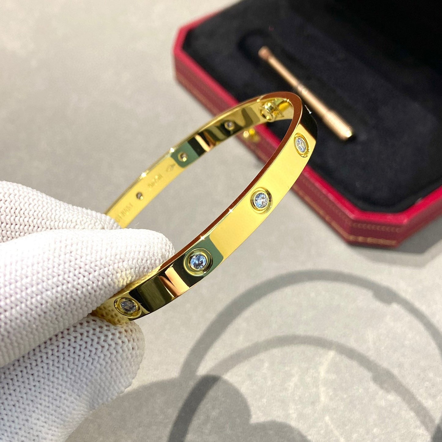 ¡®Glow Jewelry¡¯LOVE BRACELET 6.1MM 10 DIAMONDS
