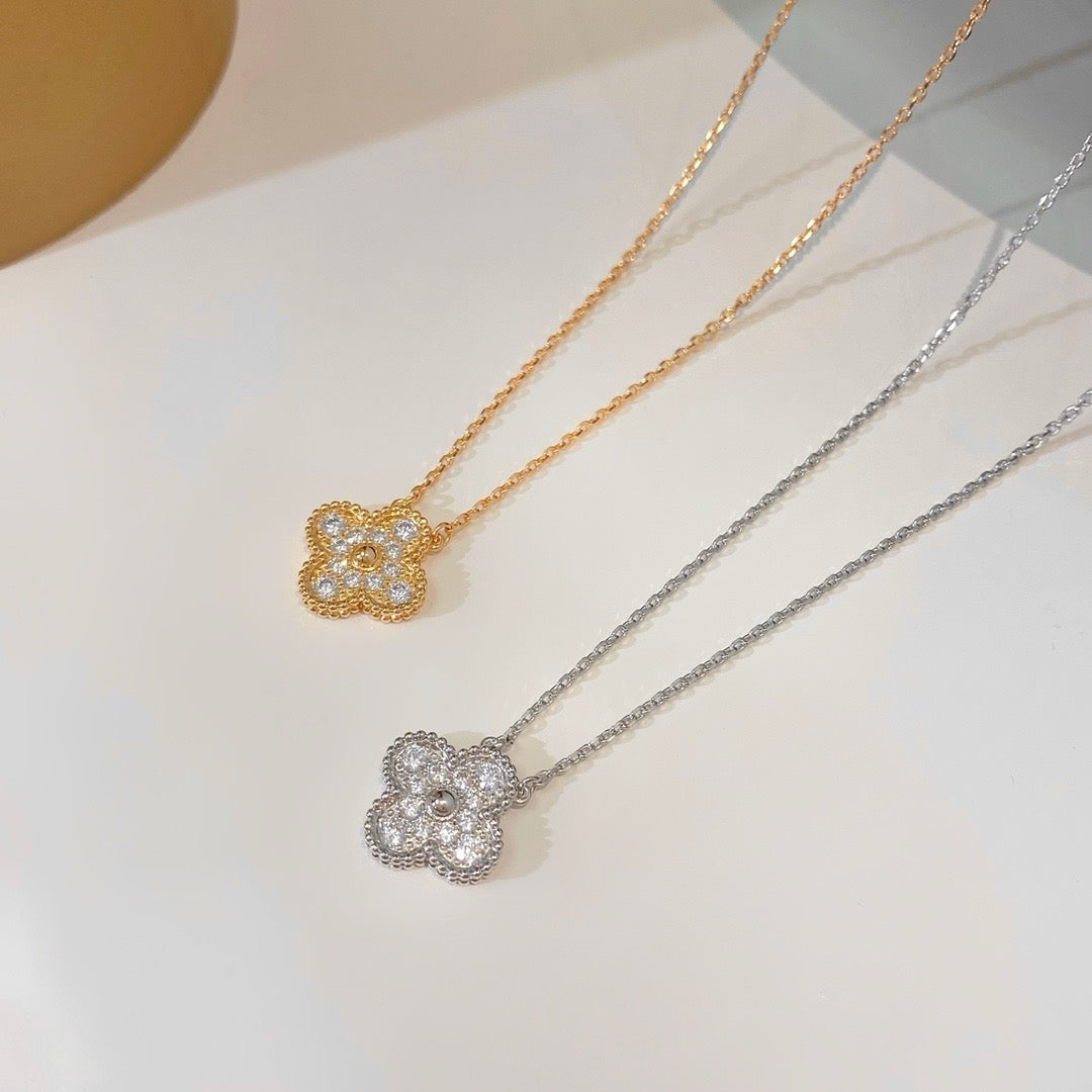 [Glow Jewelry]CLOVER 15MM DIAMOND SINGLE FLOWER NECKLACE