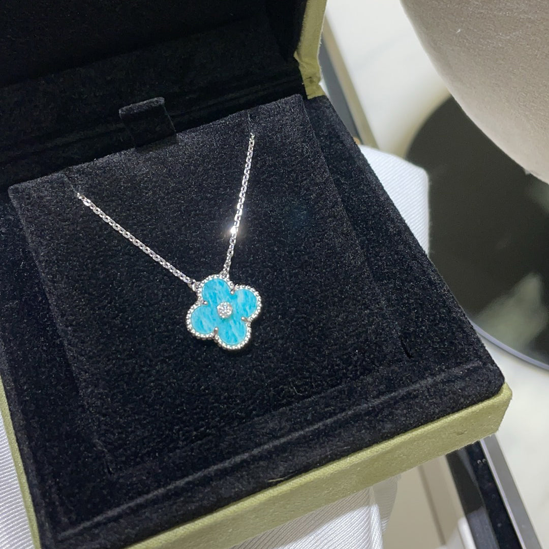 ¡®Glow Jewelry¡¯CLOVER 15MM DIAMOND SVRES PORCELAIN  NECKLACE SILVER