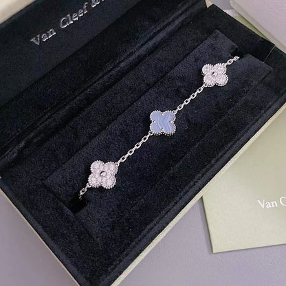 [Glow Jewelry]New  CLOVER 5 MOTIF PURPLE CHALCEDONY BRACELET COLLECTION