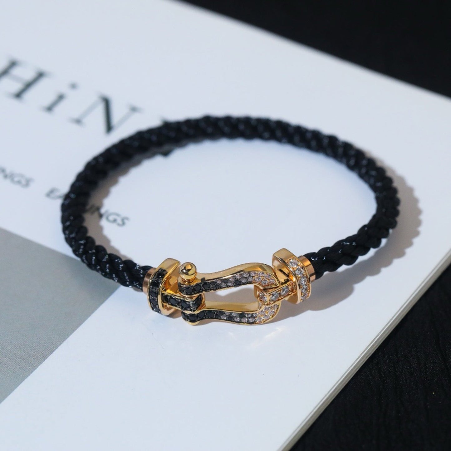 ¡®Glow Jewelry¡¯FORCE LARGE HORSESHOE BLACK WHITE DIAMOND BRACELET SILVER